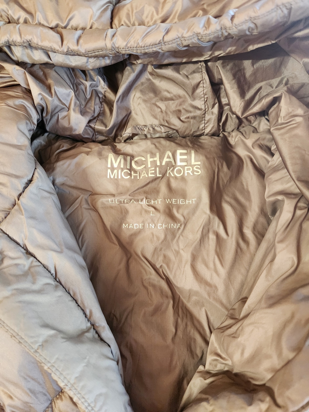 Michael Michael Kors Women's Ultra Lightweight Puffer Jacket - Taupe